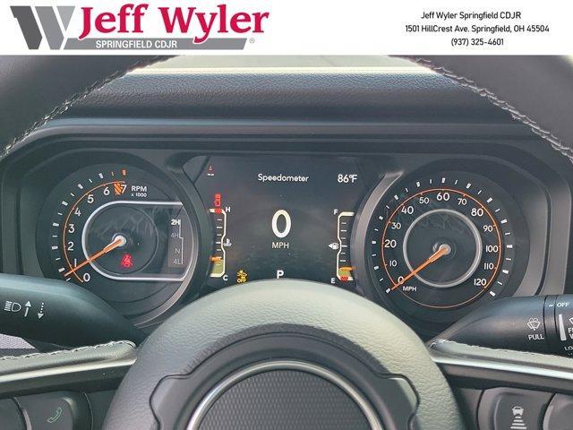 Photo of 2025 Black Clearcoat Jeep Gladiator