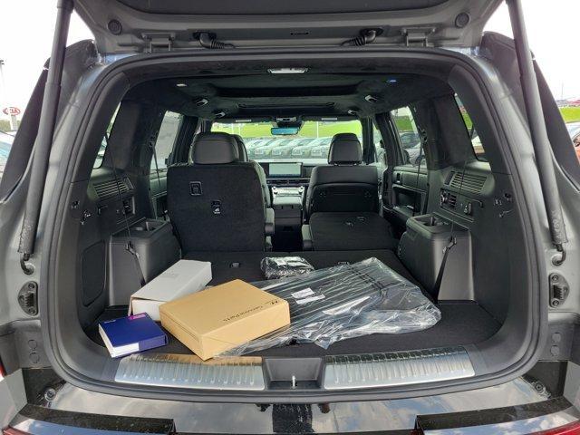 Photo of 2025 Hampton Gray Hyundai SANTA FE HEV