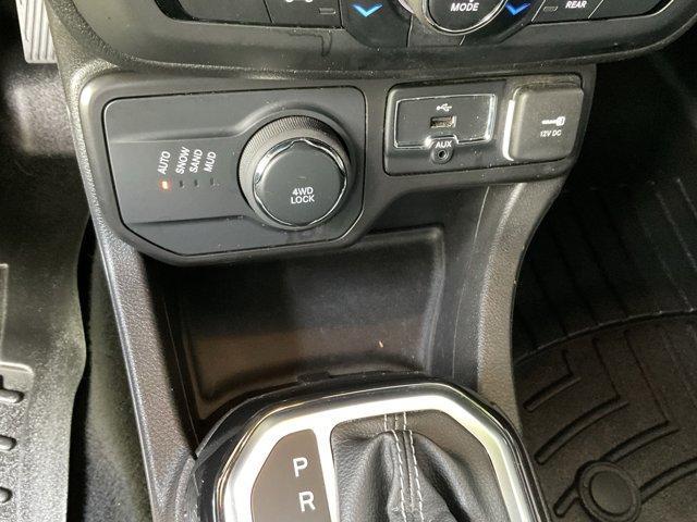 Photo of 2021 Granite Crystal Clearcoat Metallic Jeep Renegade