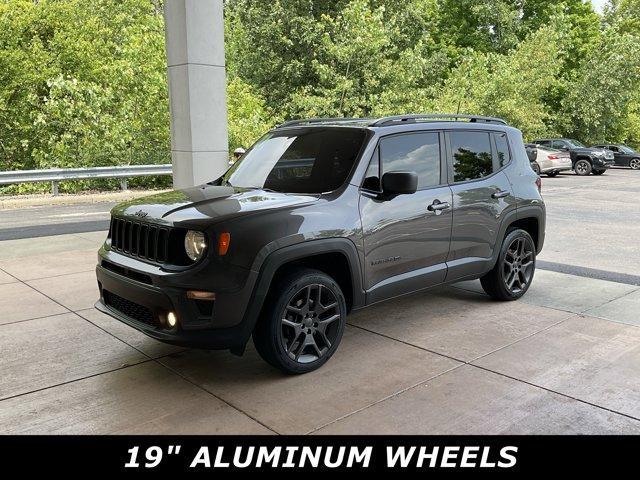 Photo of 2021 Granite Crystal Clearcoat Metallic Jeep Renegade