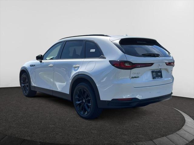 Photo of 2025 Rhodium White Premium Mazda CX-90