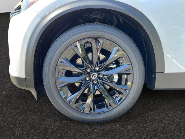 Photo of 2025 Rhodium White Premium Mazda CX-90