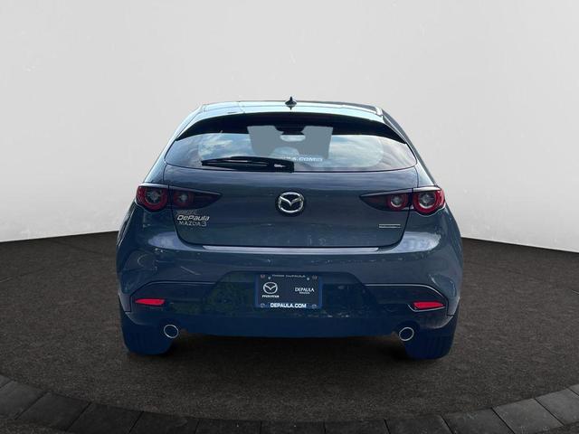 Photo of 2025 Polymetal Gray Metallic Mazda Mazda3