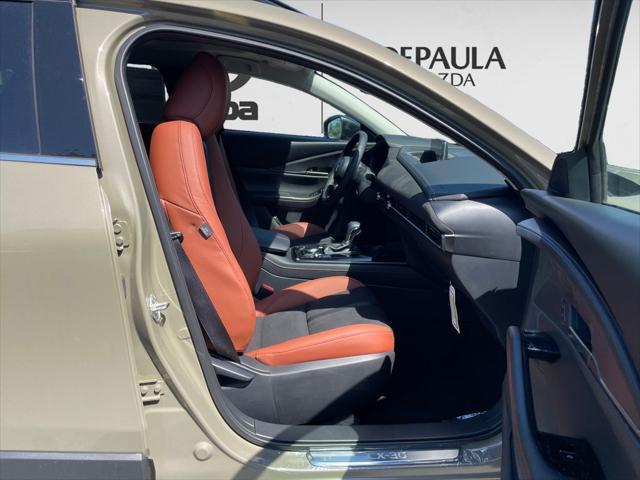 Photo of 2025 Zircon Sand Metallic Mazda CX-30