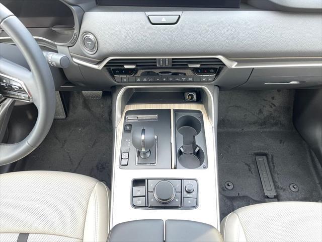 Photo of 2025 Rhodium White Premium Mazda CX-90 PHEV
