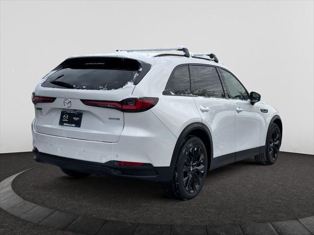 Photo of 2025 Rhodium White Premium Mazda CX-90