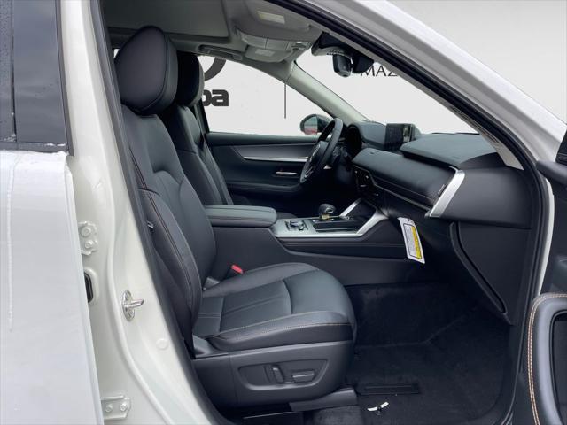 Photo of 2025 Rhodium White Premium Mazda CX-90