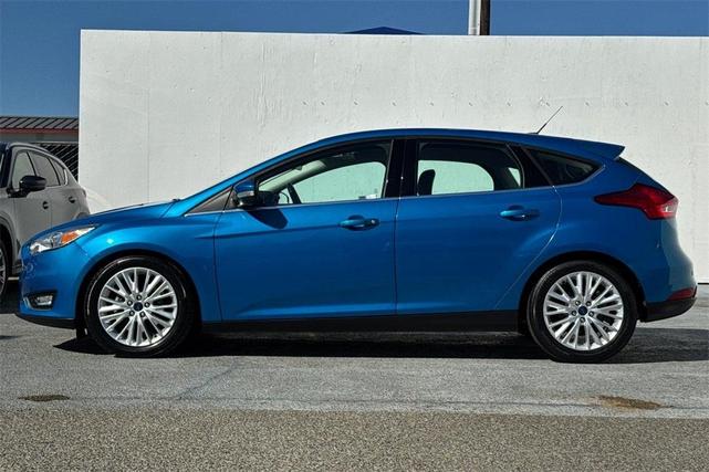 Photo of 2016 Blue Candy Ford Focus