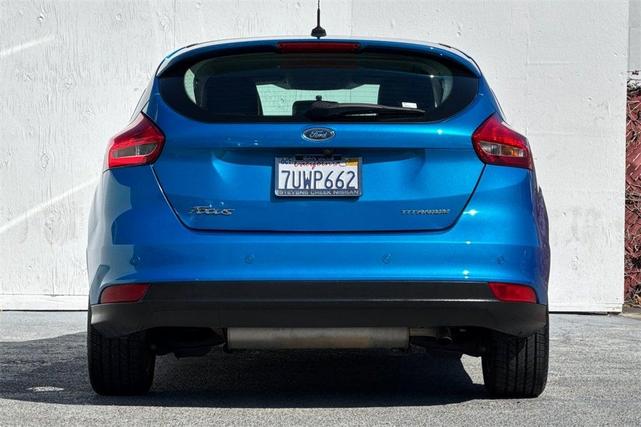 Photo of 2016 Blue Candy Ford Focus