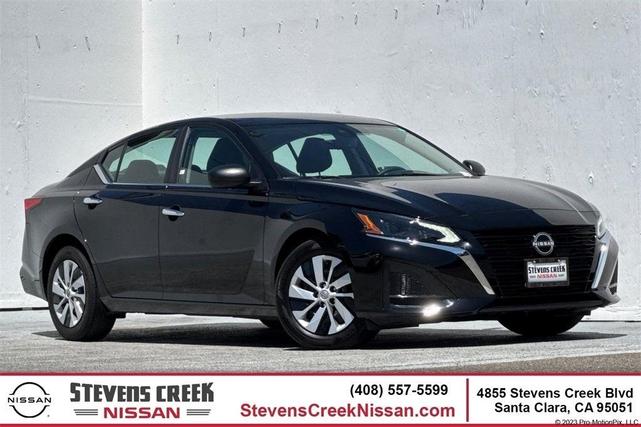 2025 Nissan Altima