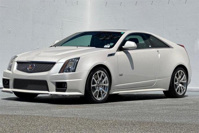 Photo of 2011 White Diamond Clearcoat Cadillac CTS-V