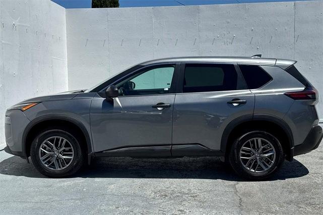 Photo of 2021 Gun Metallic Nissan Rogue
