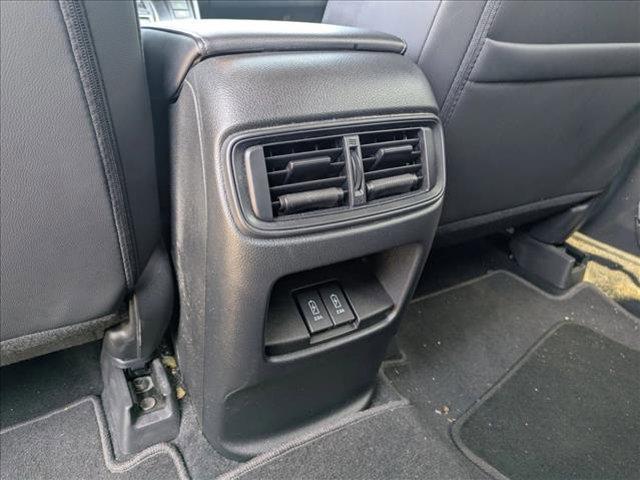 Photo of 2022 Crystal Black Pearl Honda CR-V Hybrid