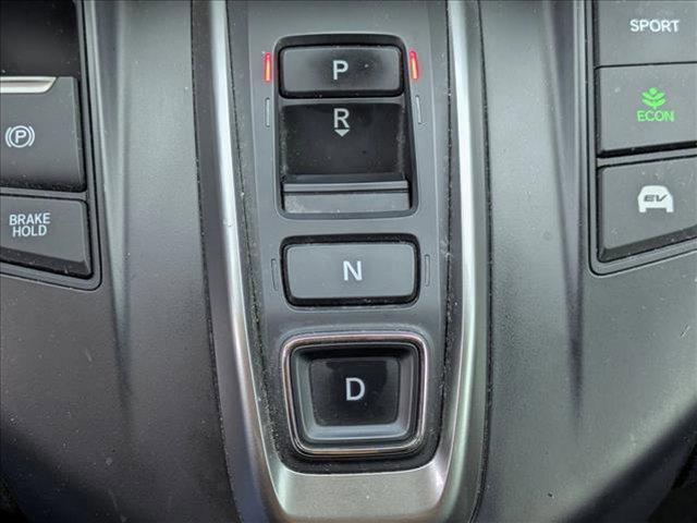 Photo of 2022 Crystal Black Pearl Honda CR-V Hybrid