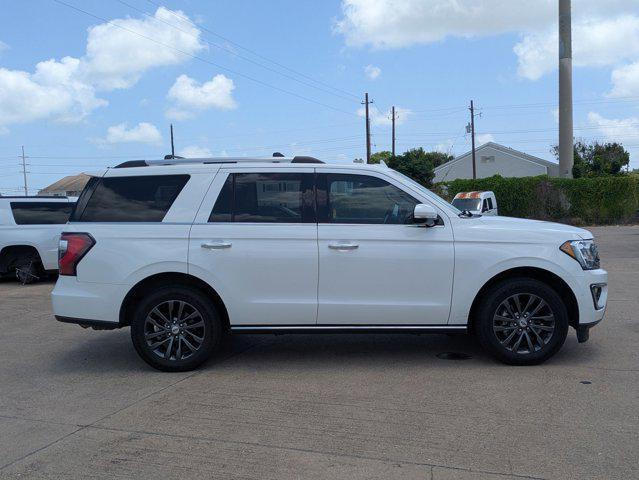 Photo of 2021 Star White Metallic Tri-Coat Ford Expedition