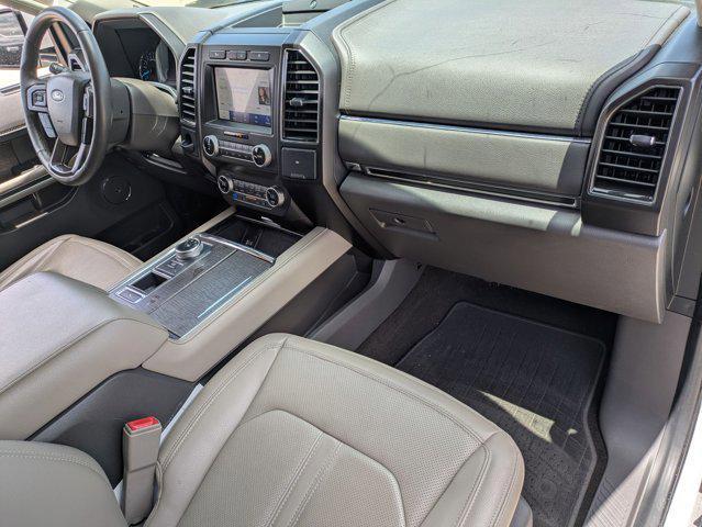 Photo of 2021 Star White Metallic Tri-Coat Ford Expedition