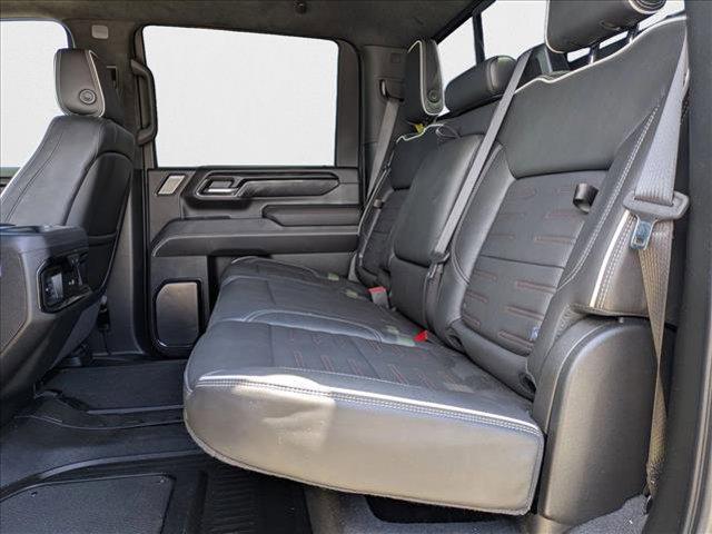 Photo of 2024 Onyx Black GMC Sierra 2500