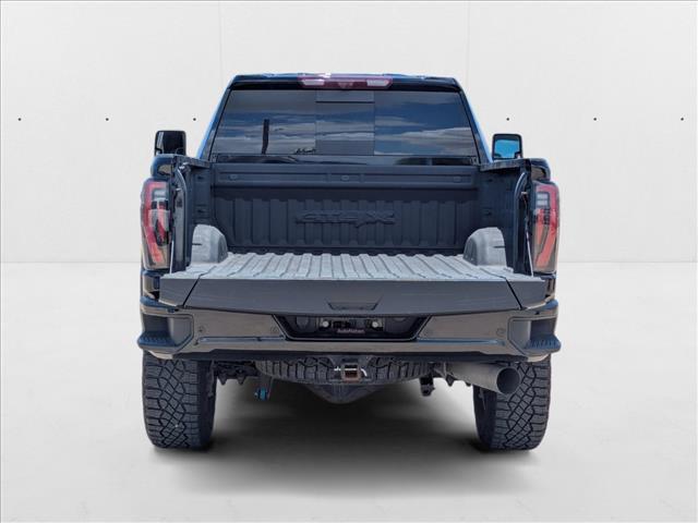 Photo of 2024 Onyx Black GMC Sierra 2500