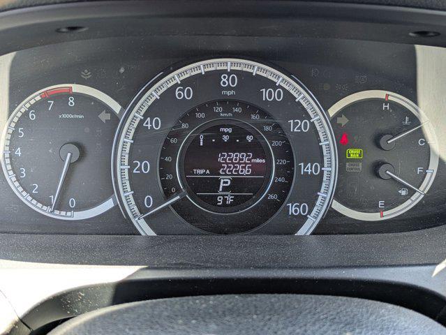 Photo of 2014 White Orchid Pearl Honda Accord