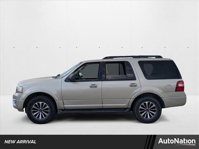 Photo of 2017 White Gold Ford Expedition