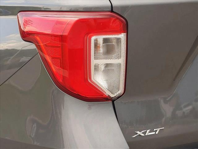 Photo of 2022 Carbonized Gray Metallic Ford Explorer