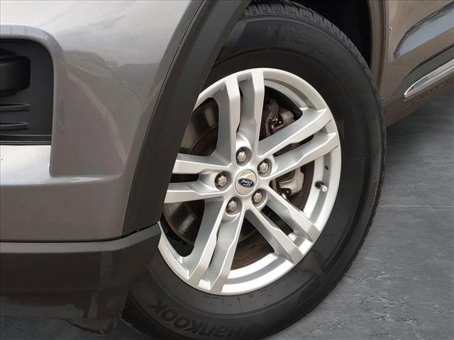 Photo of 2022 Carbonized Gray Metallic Ford Explorer
