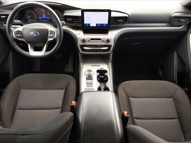Photo of 2022 Carbonized Gray Metallic Ford Explorer