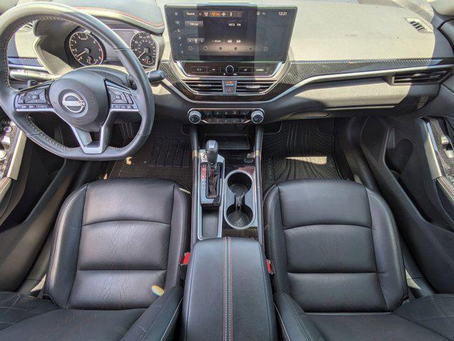 Photo of 2024 Pearl White Tricoat Nissan Altima