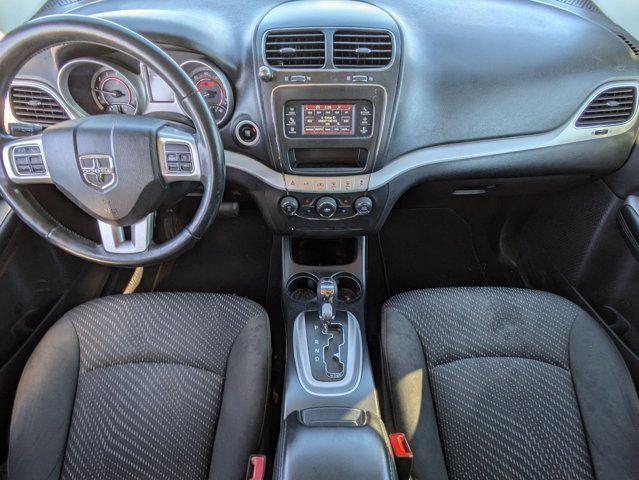 Photo of 2015 Granite Crystal Metallic Clearcoat Dodge Journey