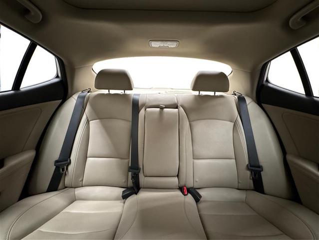 Photo of 2014 Silver Kia Optima