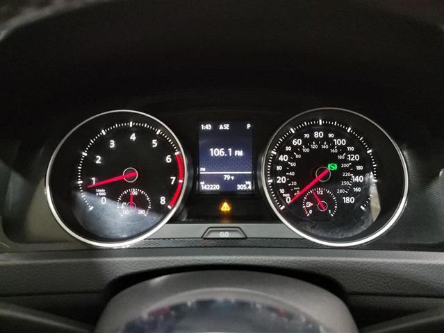 Photo of 2015 Blue Volkswagen Golf GTI