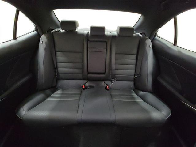 Photo of 2019 White Lexus IS 300