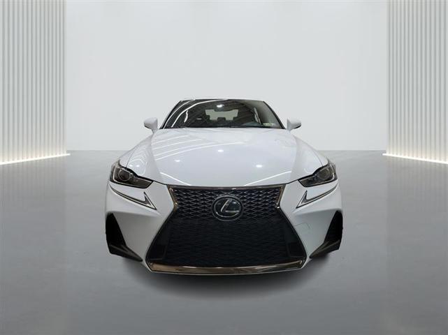 Photo of 2019 White Lexus IS 300