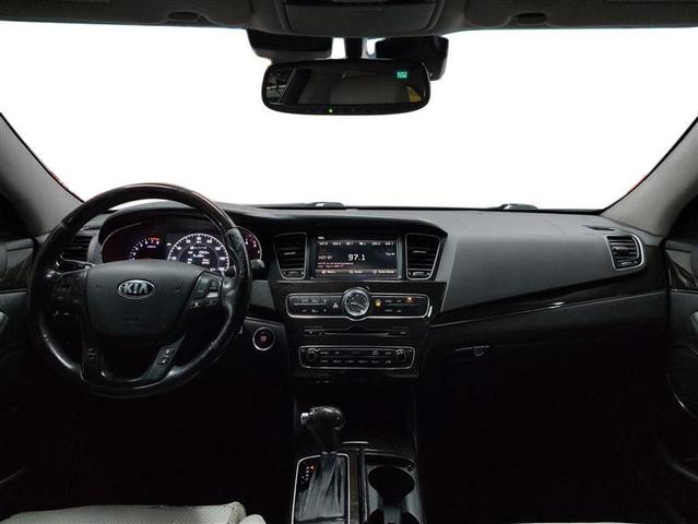 Photo of 2015 Blue Kia Cadenza