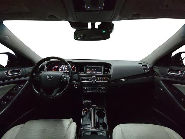 Photo of 2015 Blue Kia Cadenza