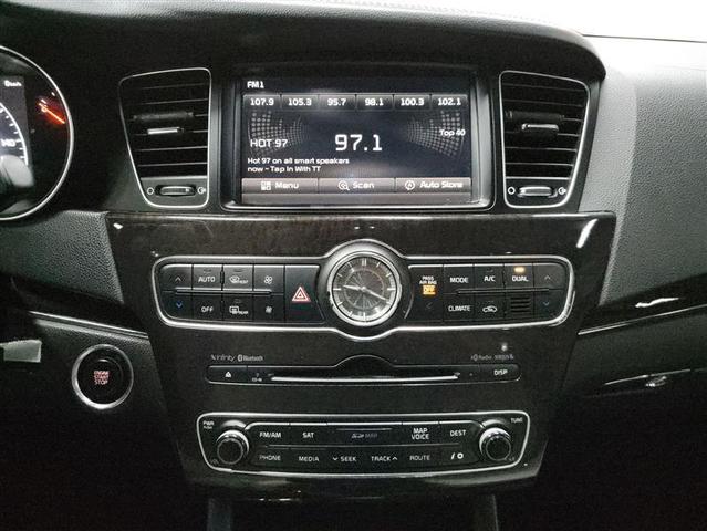 Photo of 2015 Blue Kia Cadenza