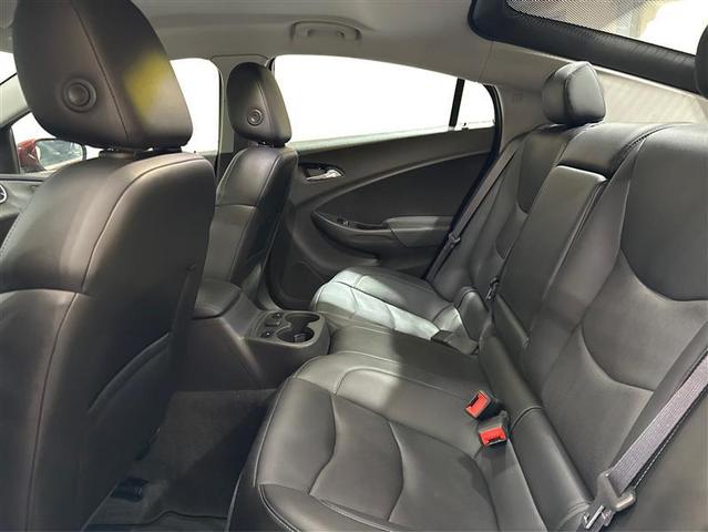 Photo of 2016 Burgundy Chevrolet Volt