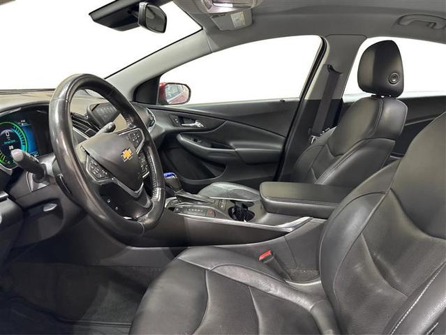 Photo of 2016 Burgundy Chevrolet Volt