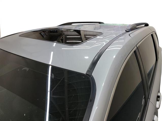 Photo of 2021 Silver Toyota Sienna
