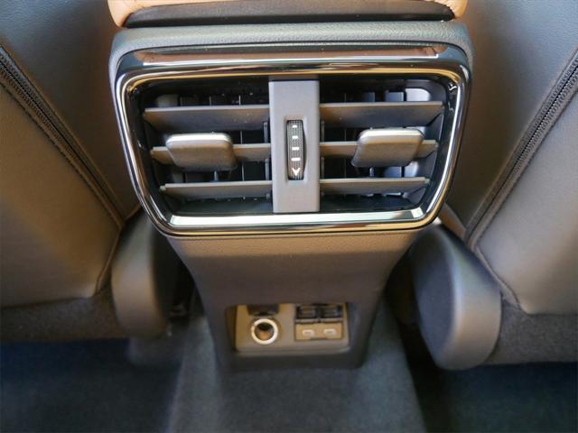 Photo of 2025 04y5 Lexus NX 350