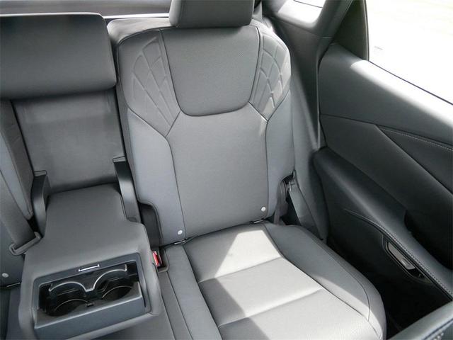 Photo of 2025 01l1 Lexus RX 350