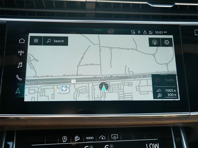 Photo of 2023 Mythos Black Metallic Audi Q7