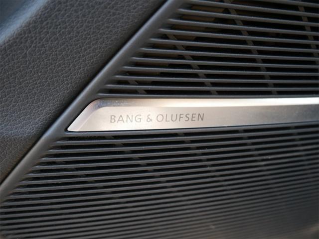 Photo of 2023 Mythos Black Metallic Audi Q7
