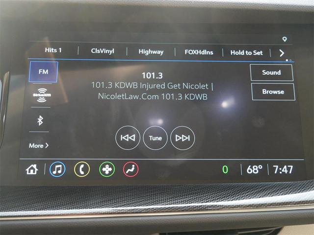 Photo of 2022 Satin Steel Metallic Buick Envision