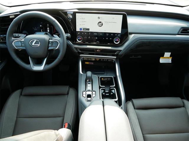 Photo of 2025 08x5 Lexus TX 350