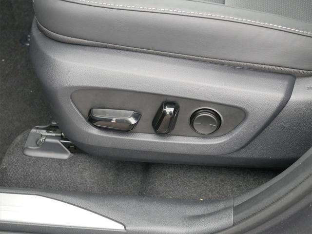 Photo of 2025 01l1 Lexus NX 250