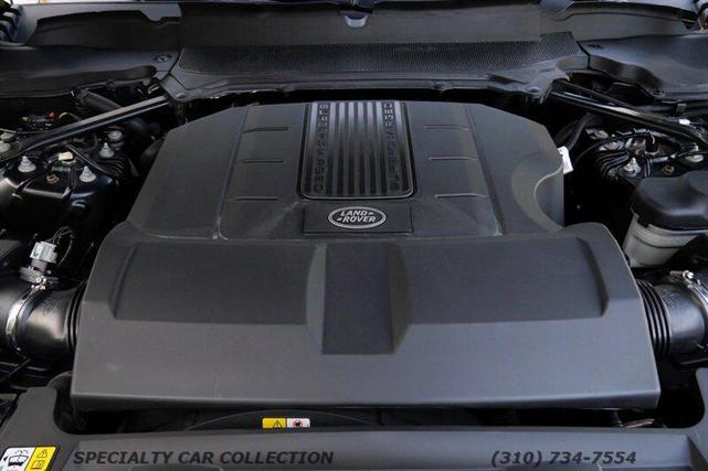 Photo of 2019 Santorini Black Metallic Land Rover Range Rover
