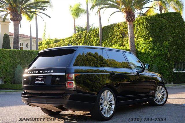 Photo of 2019 Santorini Black Metallic Land Rover Range Rover