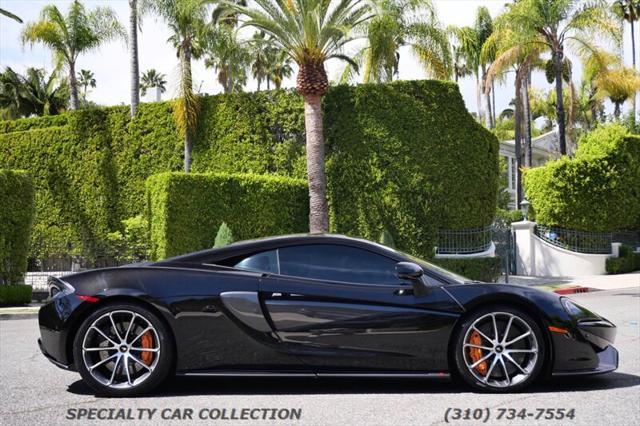 Photo of 2019 Black McLaren 570S