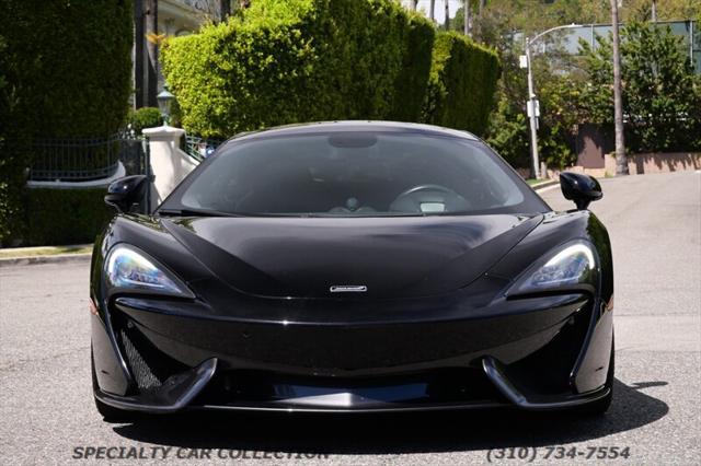 Photo of 2019 Black McLaren 570S